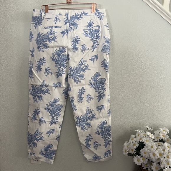 Talbots Womens White Blue Floral Relaxed Chino Pants Sz 4 Coastal NWT Spring - Picture 2 of 7